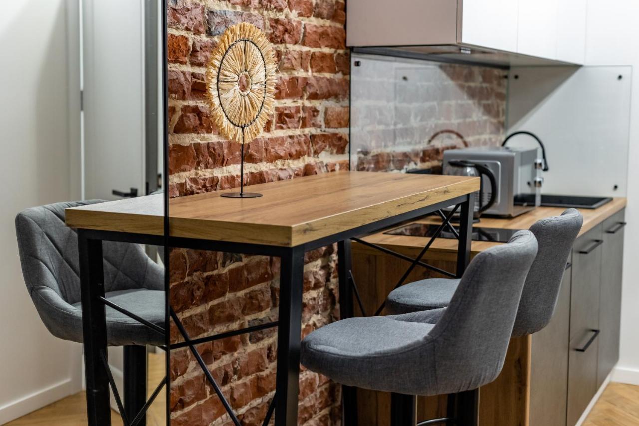 Romari Апартаменти Lviv Ngoại thất bức ảnh