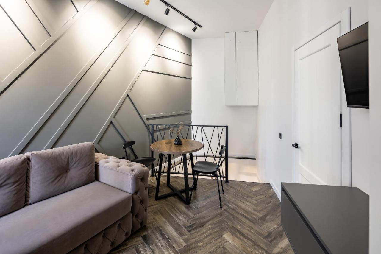 Romari Апартаменти Lviv Ngoại thất bức ảnh