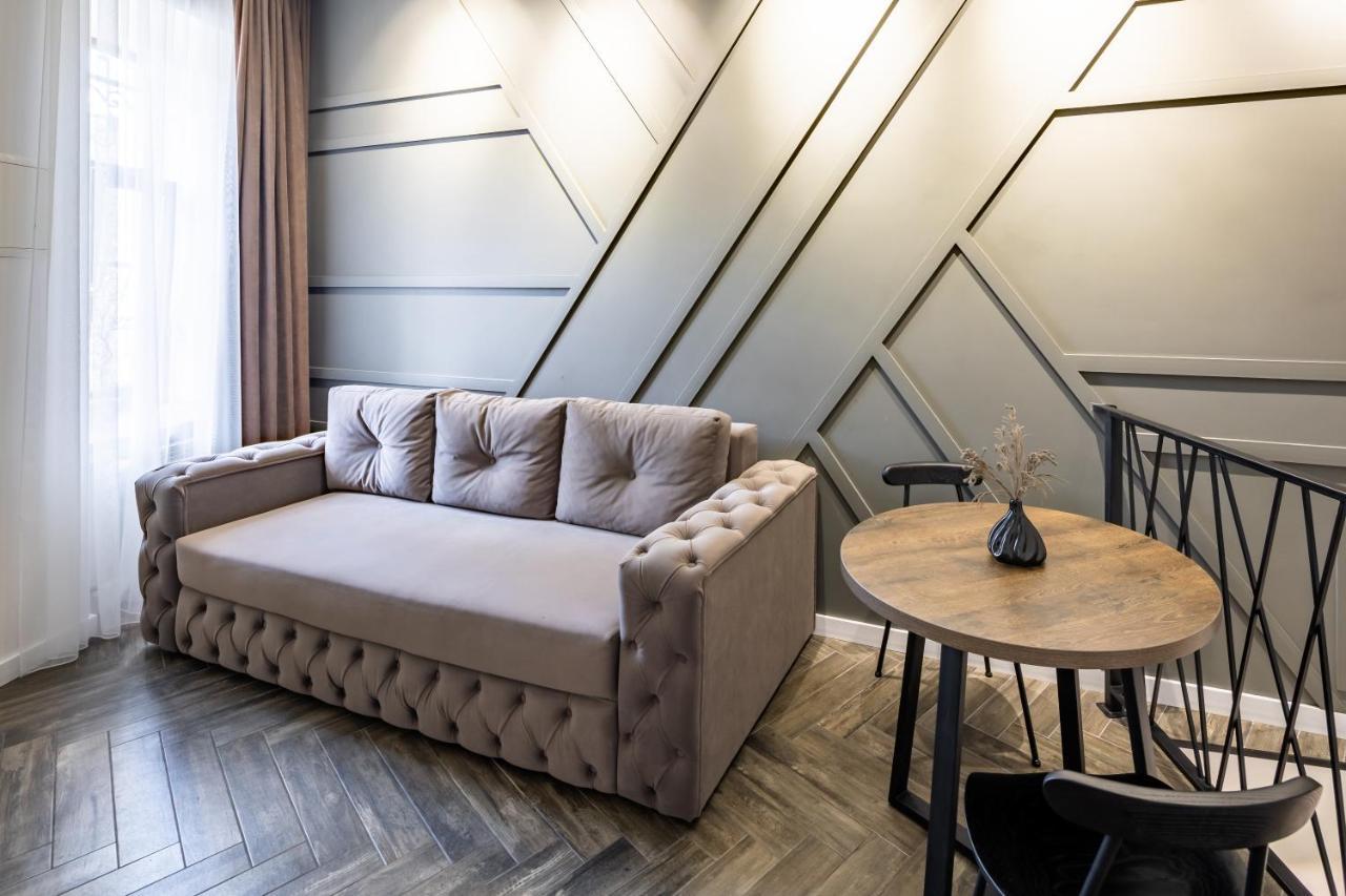 Romari Апартаменти Lviv Ngoại thất bức ảnh